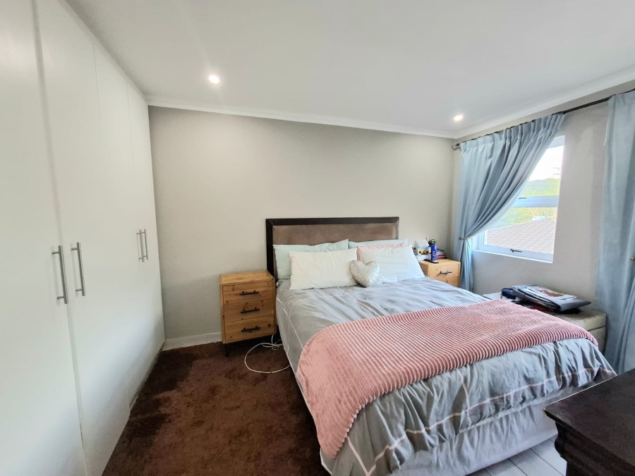 3 Bedroom Property for Sale in Nahoon Valley Park Eastern Cape